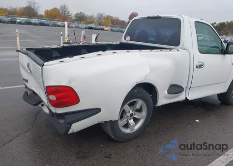 1998 Ford F-150 z USA, uszkodzony, nr VIN 1FPZFO7W8WKC20502